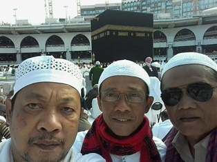 Umroh dan Haji Plus Pondok Tasbih Pondok Pesantren Thoriqoh Ikhwanul Qalam